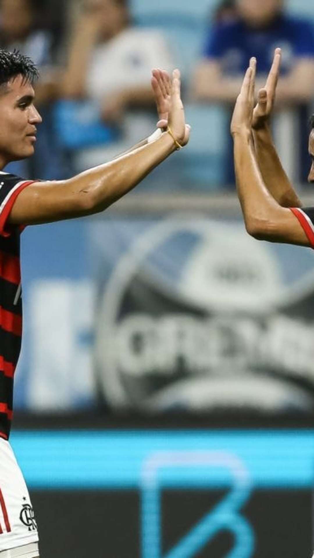 Com Allan e Alcaraz, Flamengo deve escalar time misto contra o Internacional