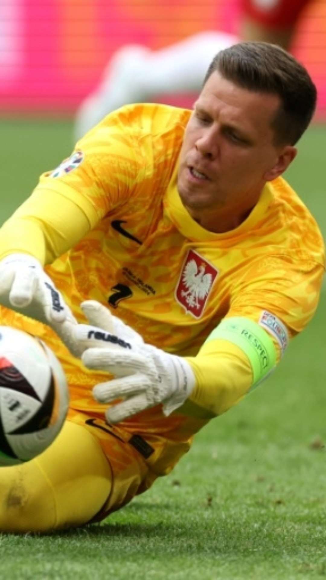 Após deixar a Juventus, goleiro polonês Szczesny anuncia aposentadoria