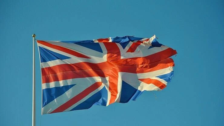 Covid-19: cidades na Inglaterra proíbem sexo casual durante a pandemia