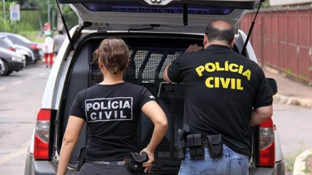 PC-RJ cumpre mandados de busca e apreensão contra membros do CV