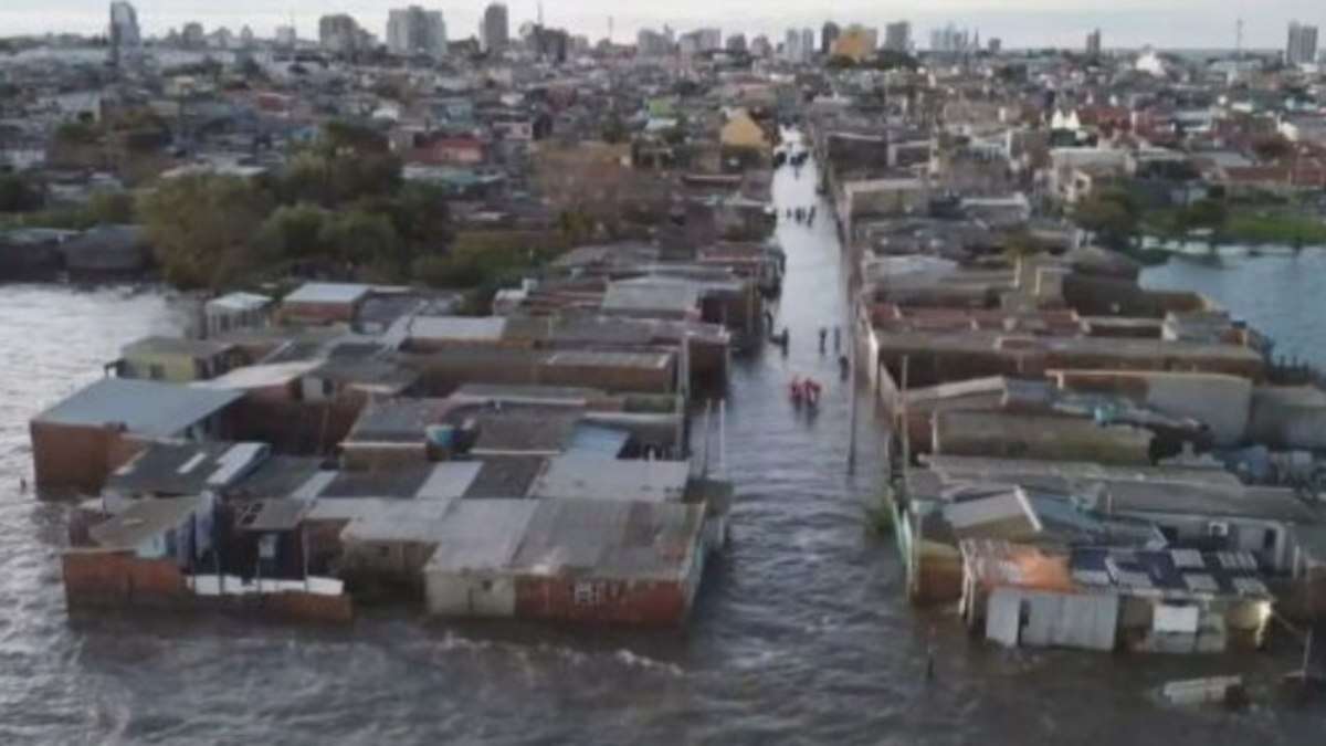 RS tem semana com risco de temporais, enchentes e granizo, alerta a Defesa Civil