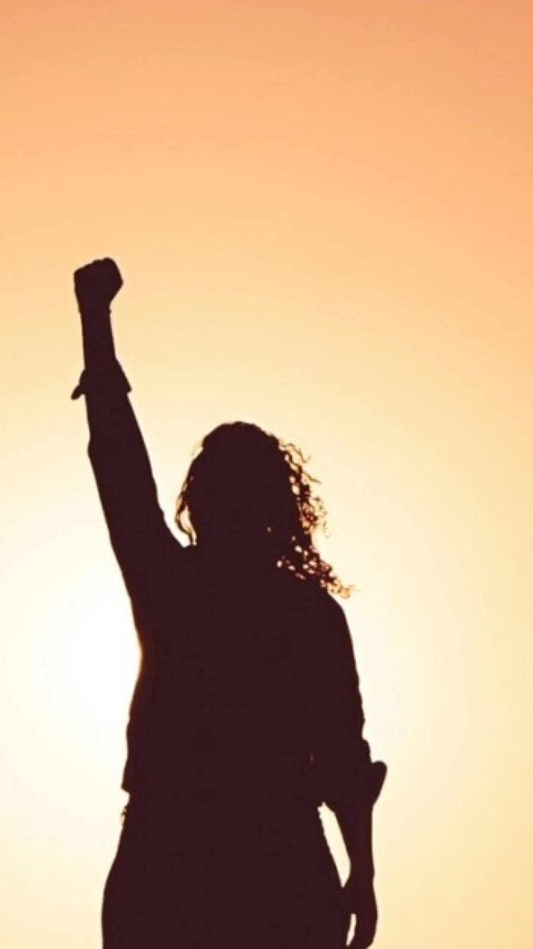 Entre o dever e a rebeldia: as previsões da Astrologia para a semana de 25/02 a 02/03