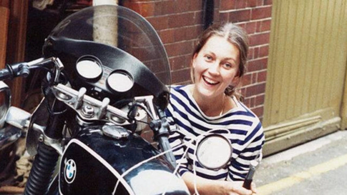 Arquiteta foi 1ª mulher inglesa a dar volta ao mundo de moto