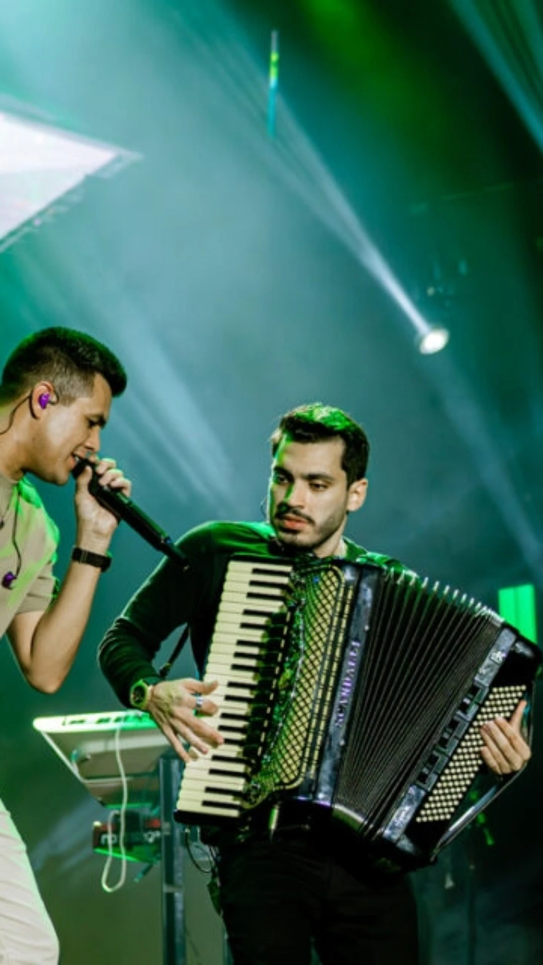 “Amor na Roça agita o Funn Festival com forró, pagode retrô e sertanejo pop”