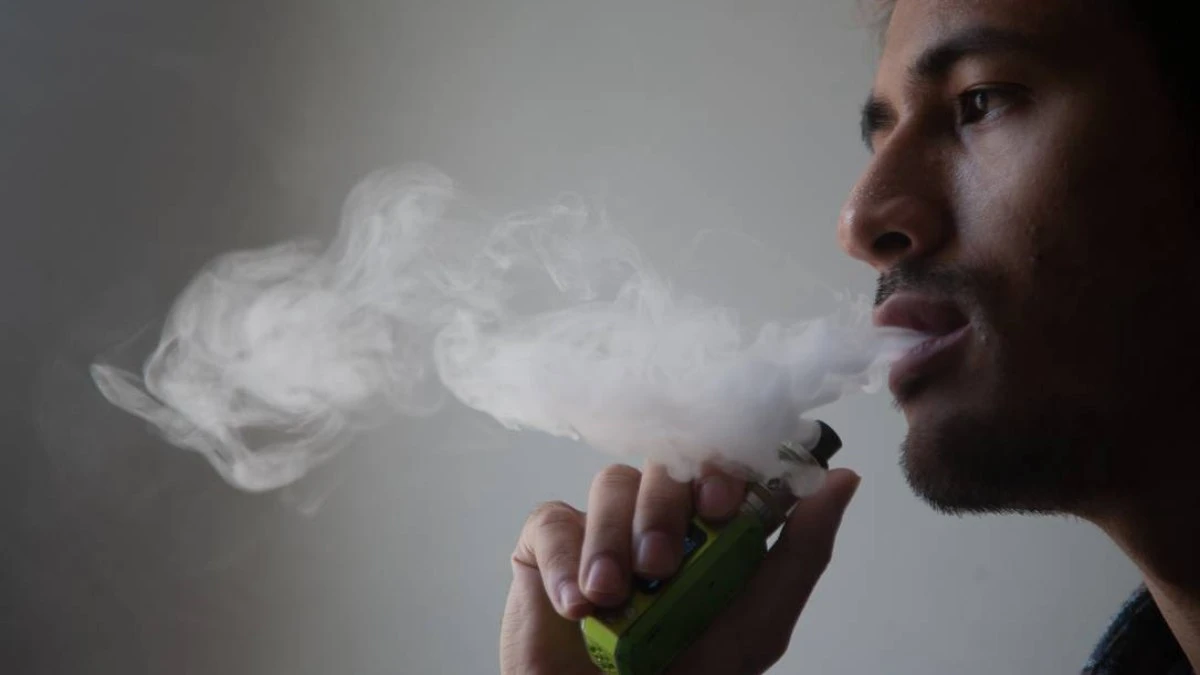Cigarros eletrônicos: redes sociais têm 48h para remover anúncios