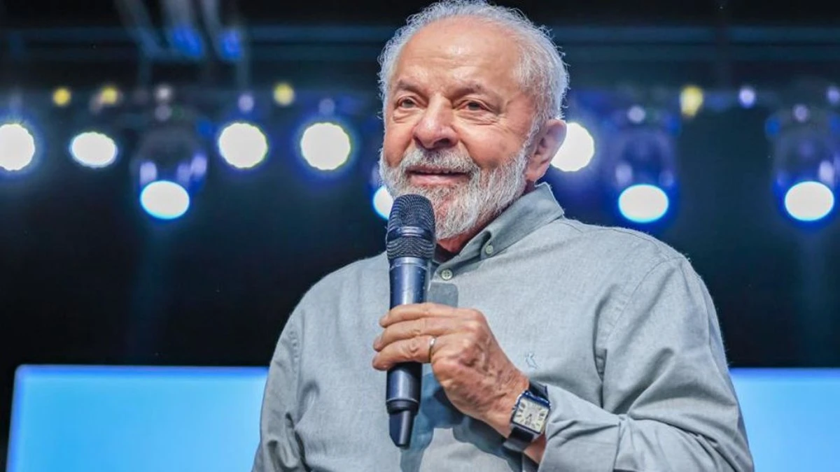 Após subir e descer escadas, Lula pode ter alta neste domingo