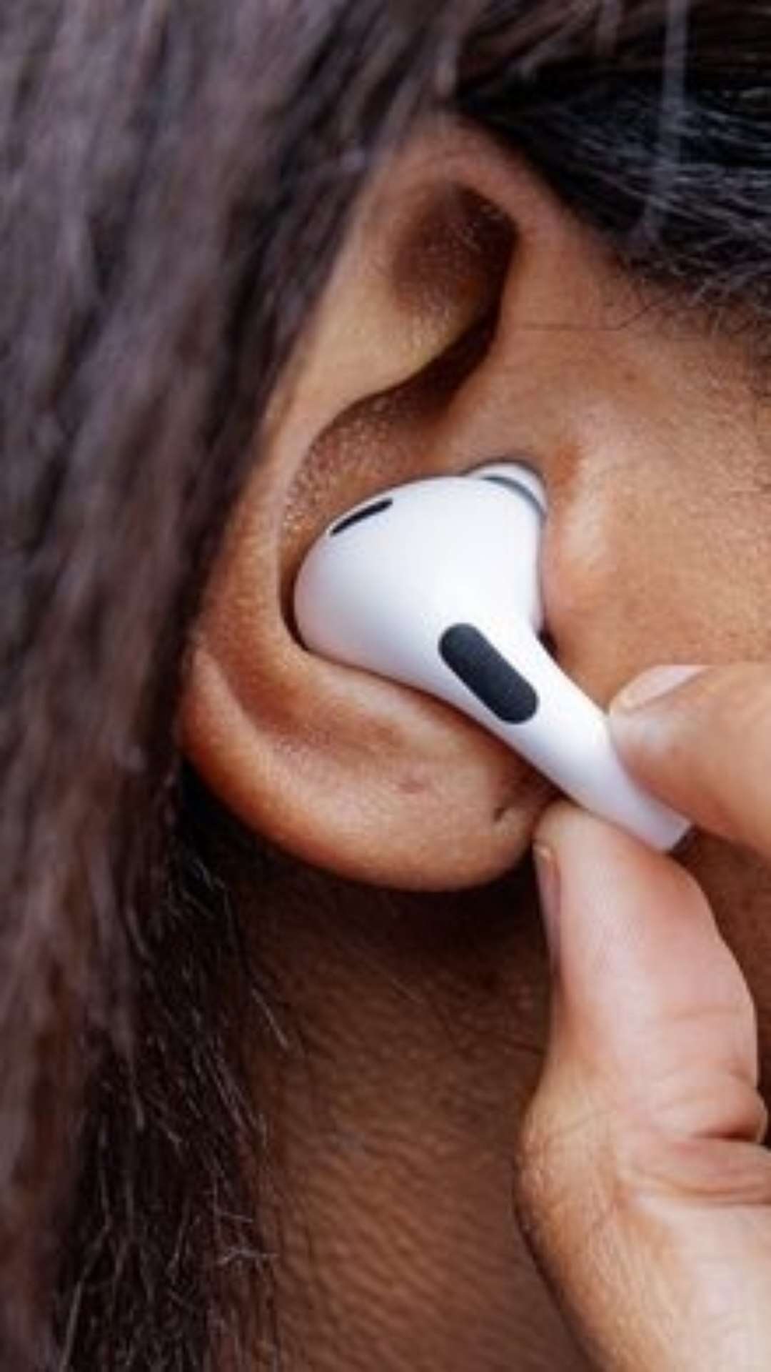 AirPods Pro pode ganhar função de aparelho auditivo no iOS 18