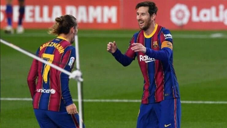 Messi brilha e Barcelona vence o Real Betis por 5 a 2