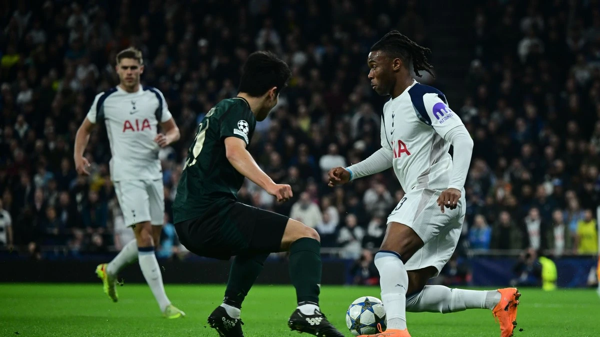 Joia do Tottenham foi ameaçada com arma por agente esportivo