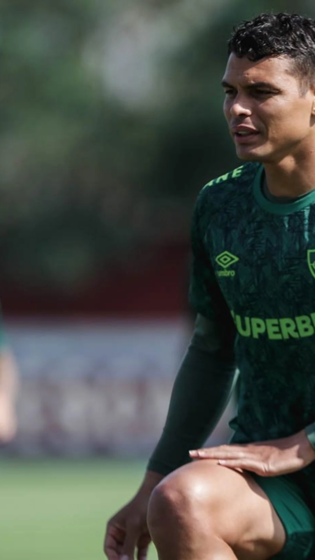Mano, do Fluminense, ganhará opções para duelo com o Cuiabá pelo Brasileirão
