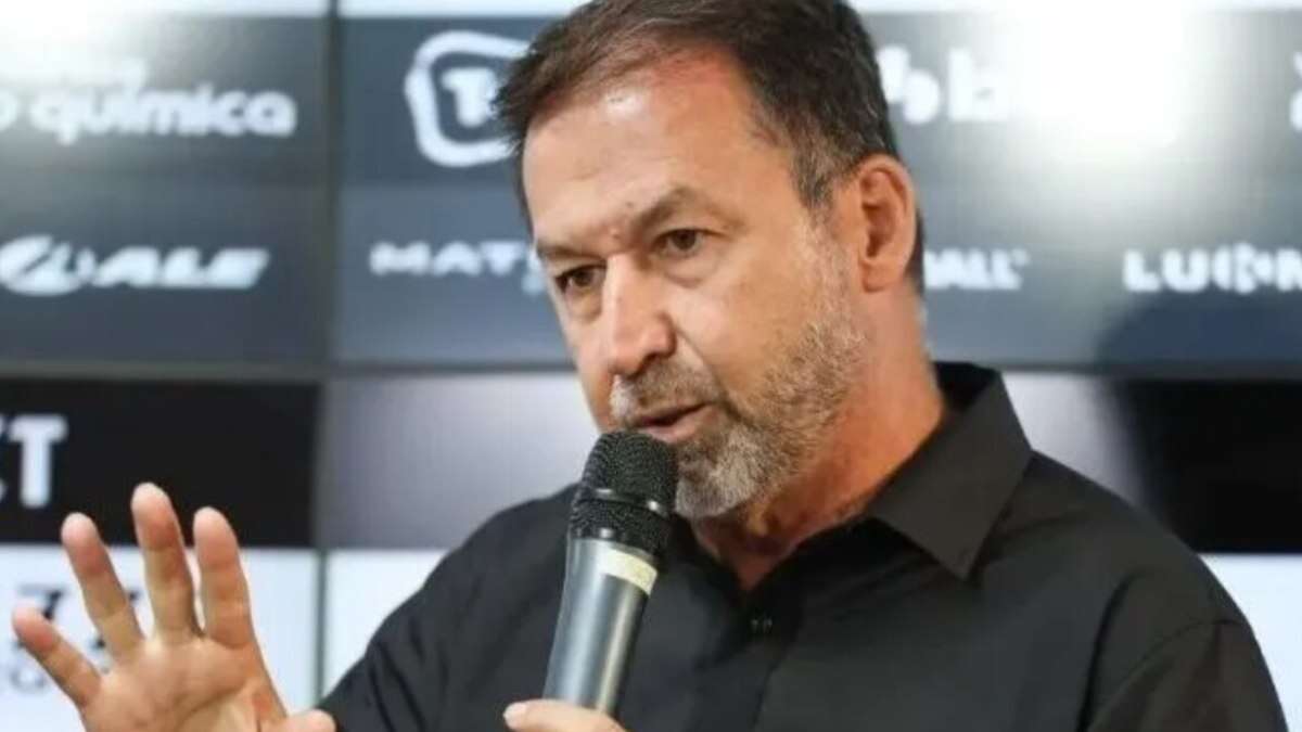 Corinthians: Melo vê chance de impeachment como real e já se prepara