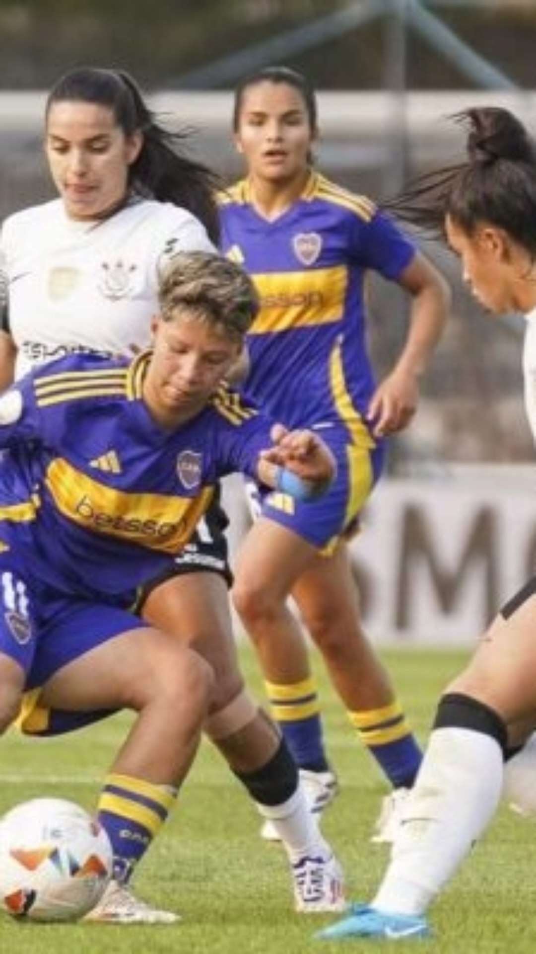 Gabi Zanotti marca, Corinthians vence o Boca e está na final da Libertadores Feminina