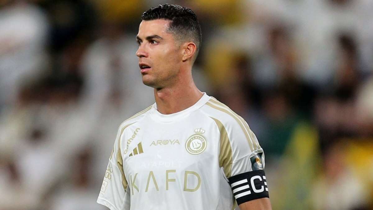 Cristiano Ronaldo acerta torcedor ao perder pênalti e dá 'prejuízo' ao fã; assista