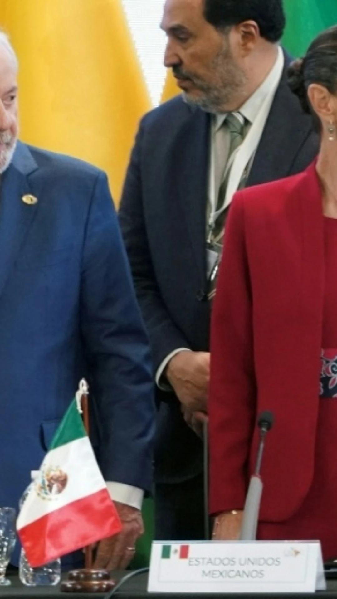 Líderes latinos prometem união frente a guerra comercial dos EUA