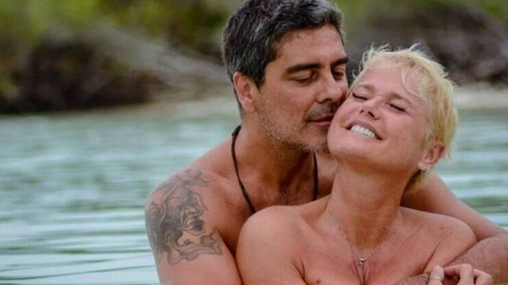 'Tomo três a quatro banhos por dia, antes e depois de transar sempre', diz Xuxa