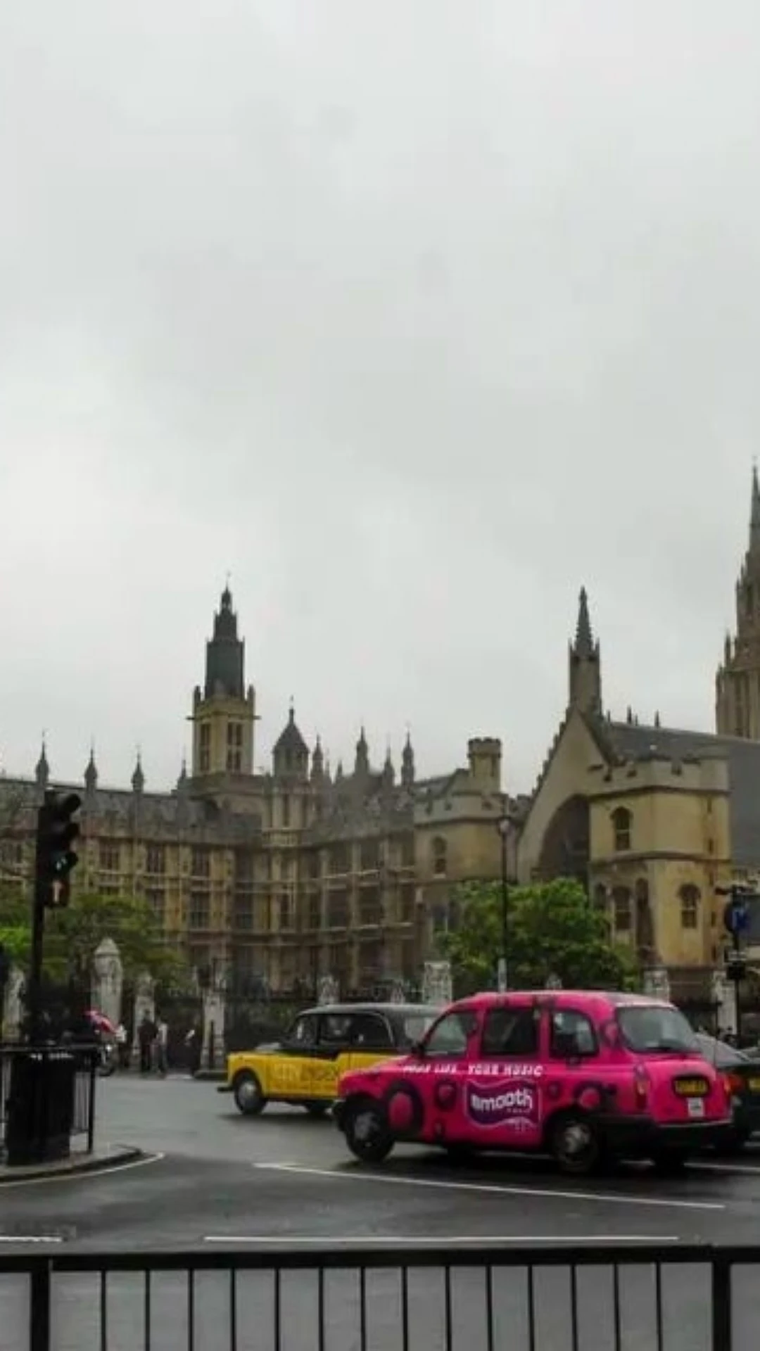 Reino Unido está em alerta para possível guerra em solo britânico, diz jornal
