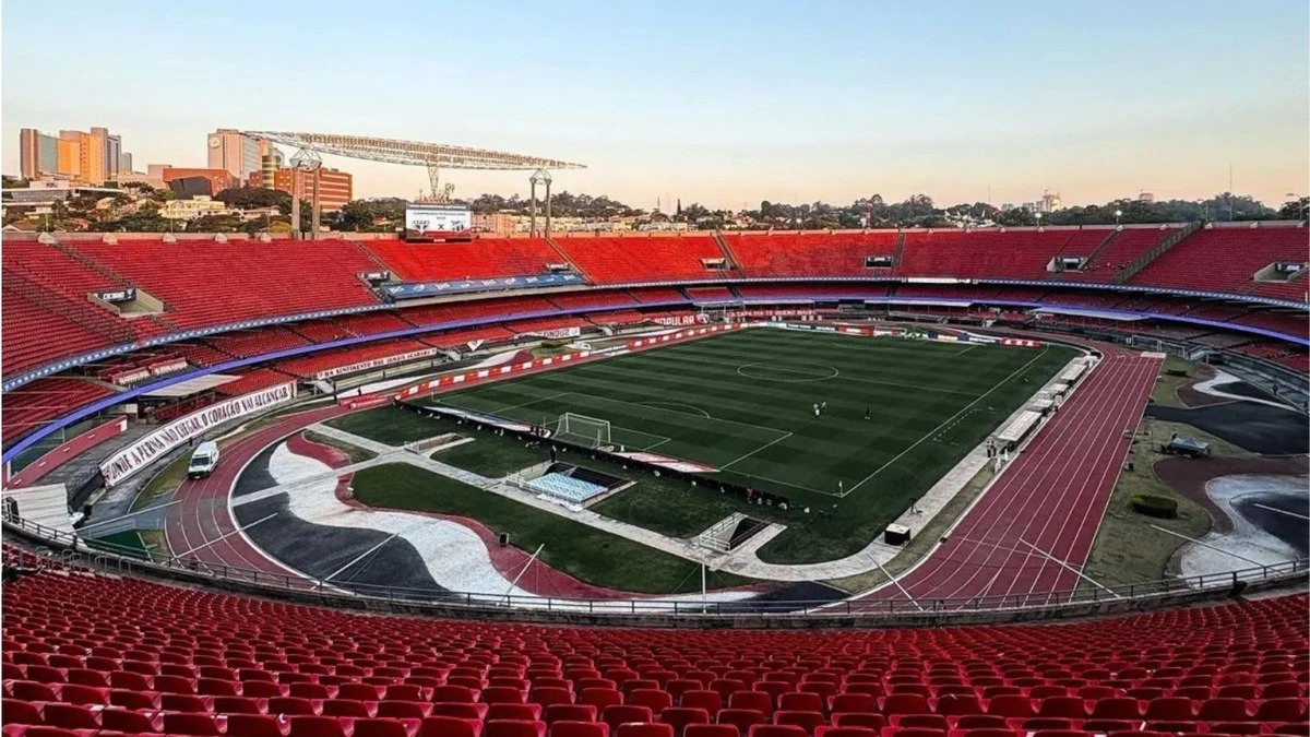 São Paulo x Botafogo: escalações e onde assistir jogo de hoje