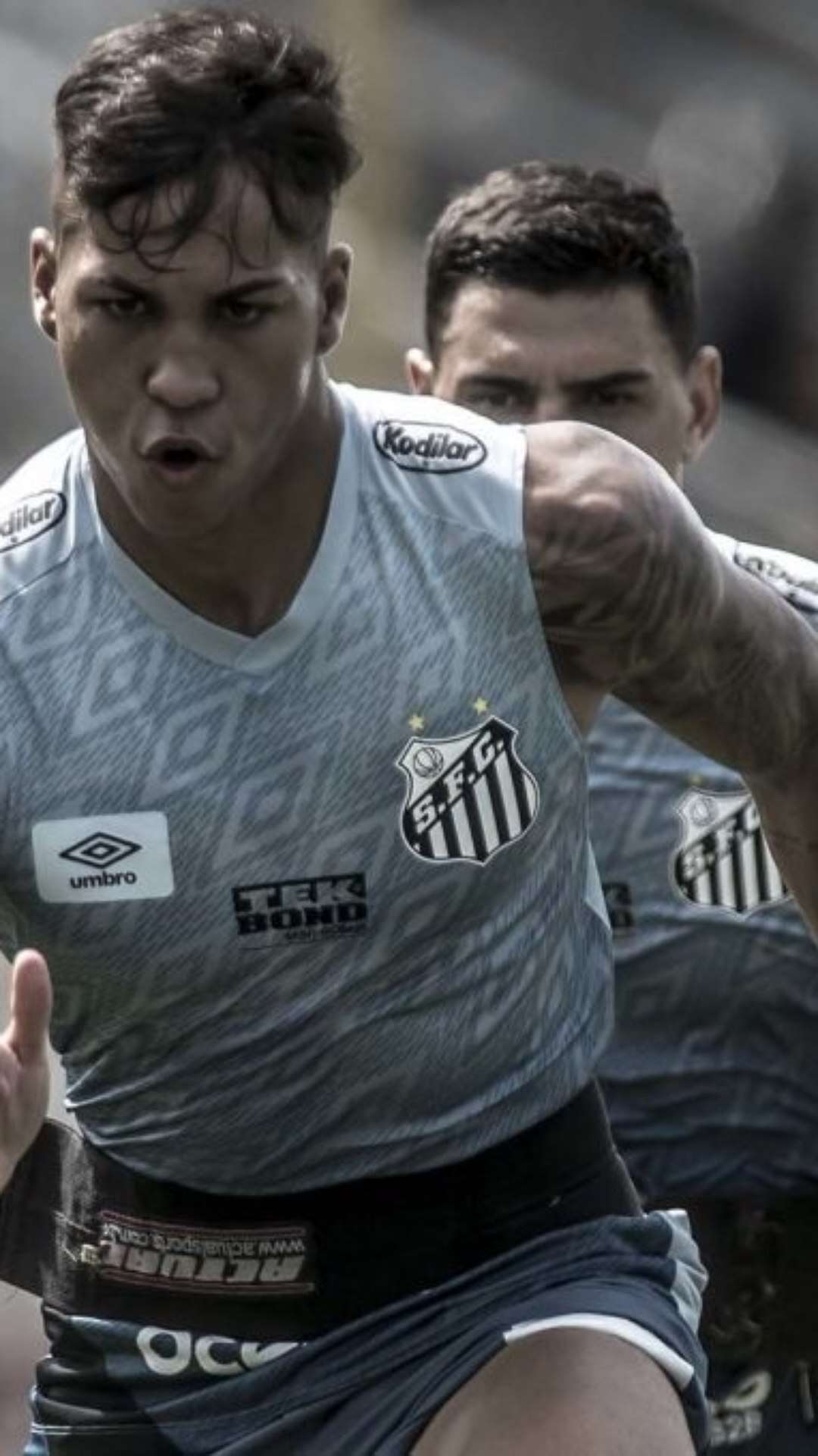 Kaio Jorge desembarca em BH para realizar exames e assinar com Cruzeiro