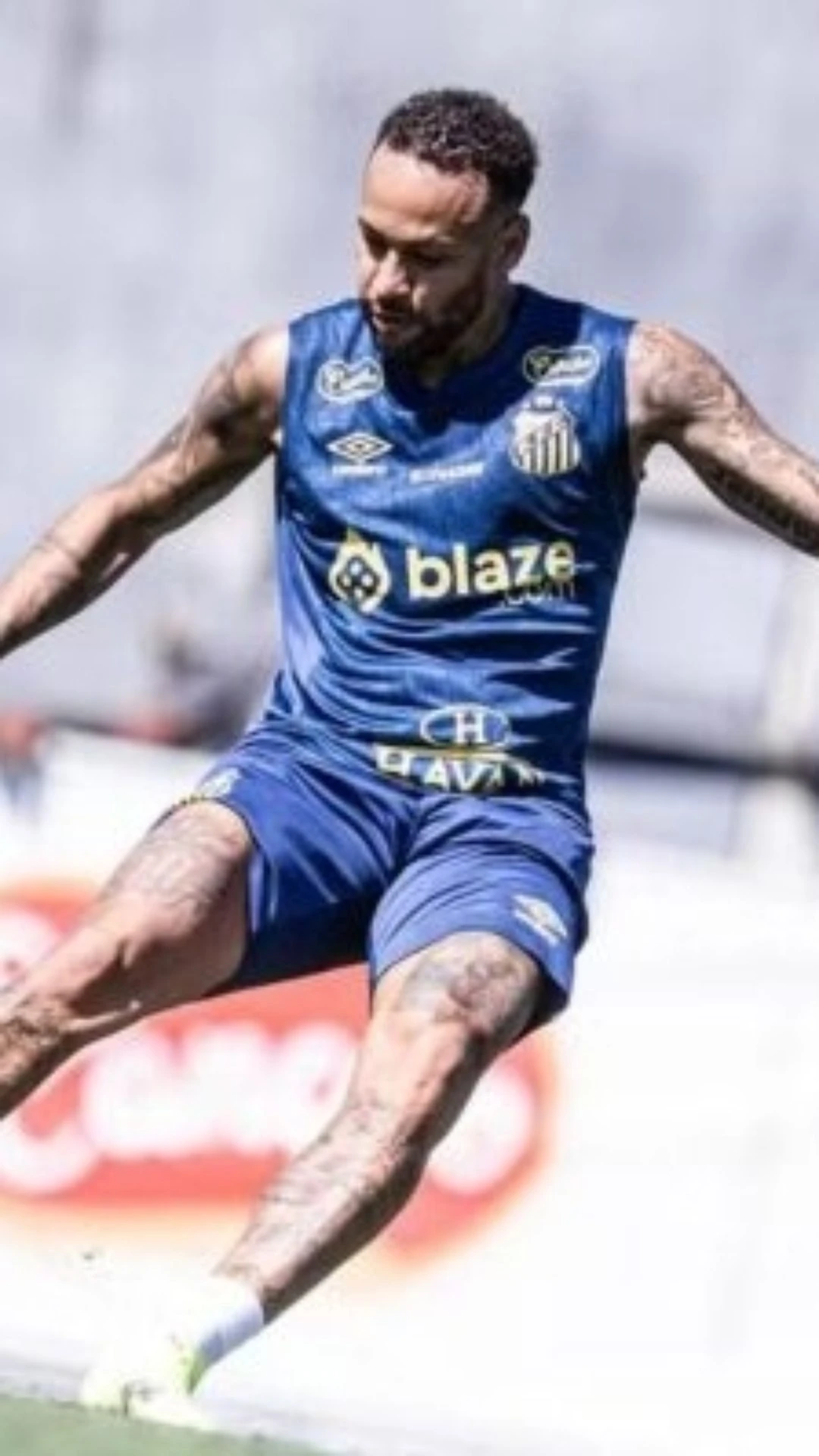 Santos: Neymar participa de jogo-treino e se aproxima de retorno