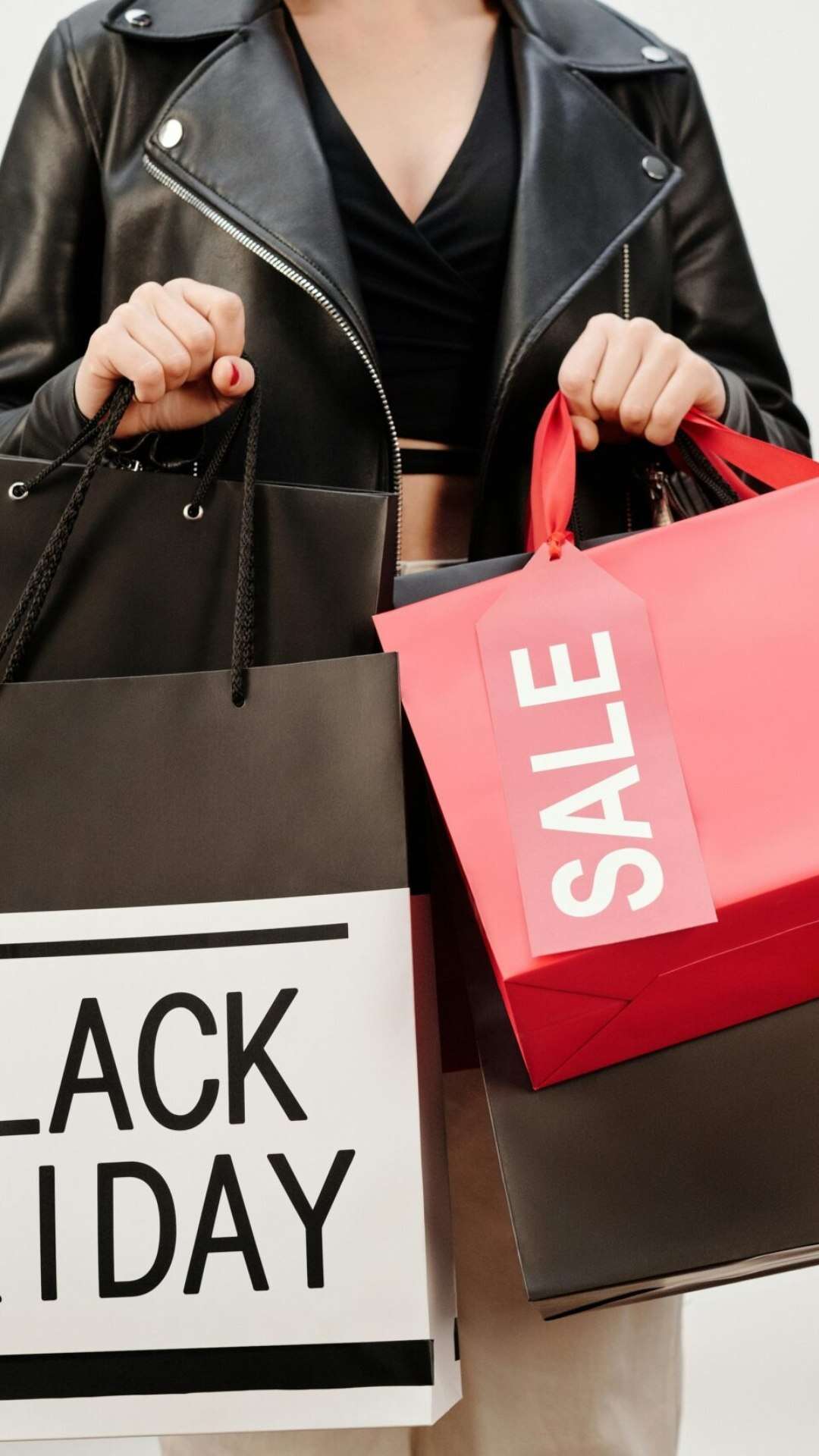 Pesquisa revela que 62% dos consumidores pretendem gastar até 3 mil reais nesta Black Friday