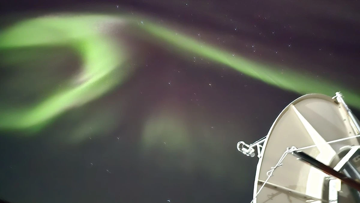 Aurora austral: fenômeno raro aparece na Antártida; veja fotos