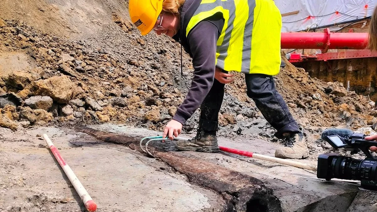 Arqueólogos encontram cano de água preservado há quase 2 mil anos