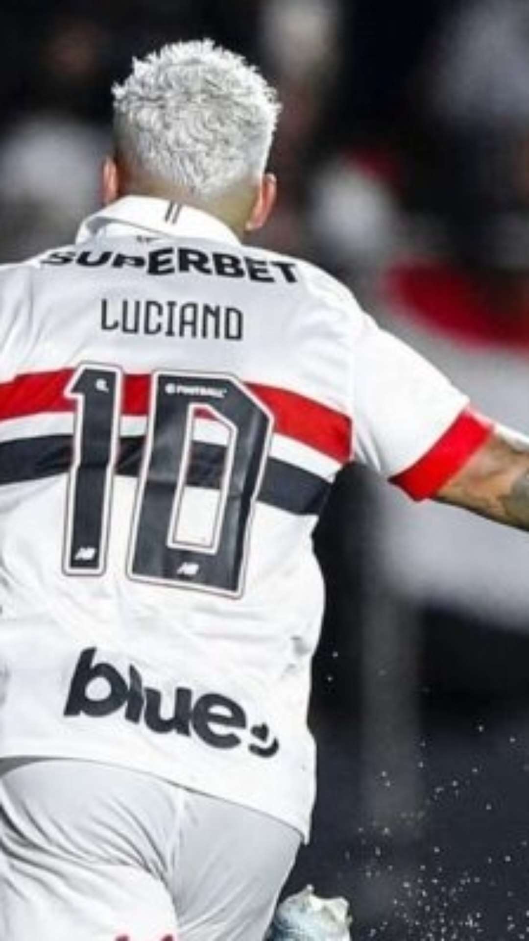 Zubeldía tem estrela e leva São Paulo a vencer Athletico no fim