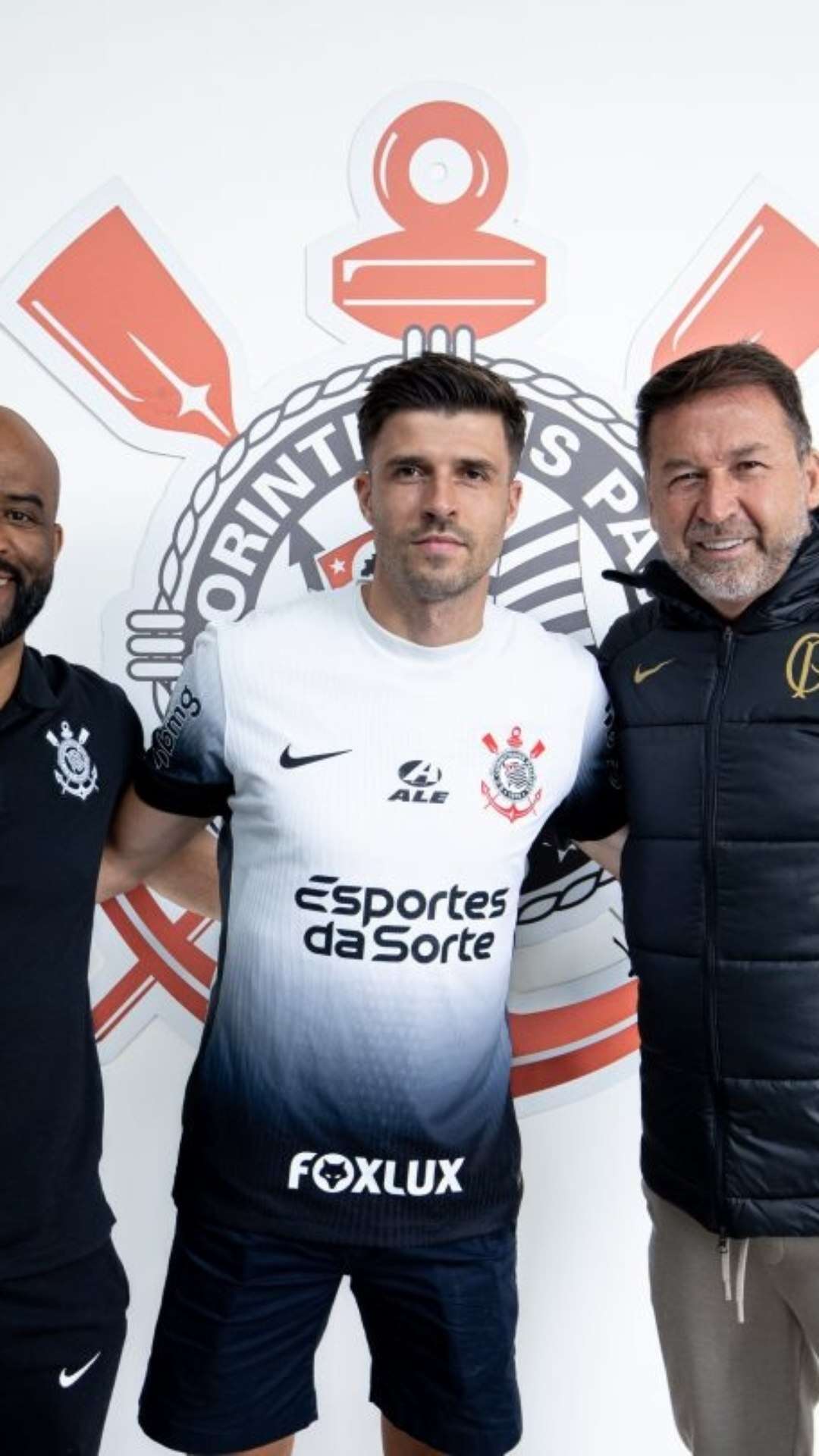 Corinthians confirma a contratação de atacante europeu por duas temporadas