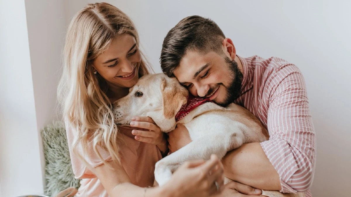 Dia dos Namorados: pets viram o terceiro elemento da relação