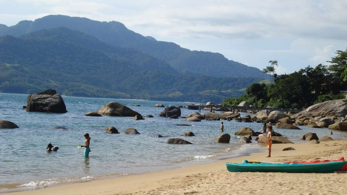 CCJ do Senado se prepara para votar PEC que autoriza venda de terrenos em praias