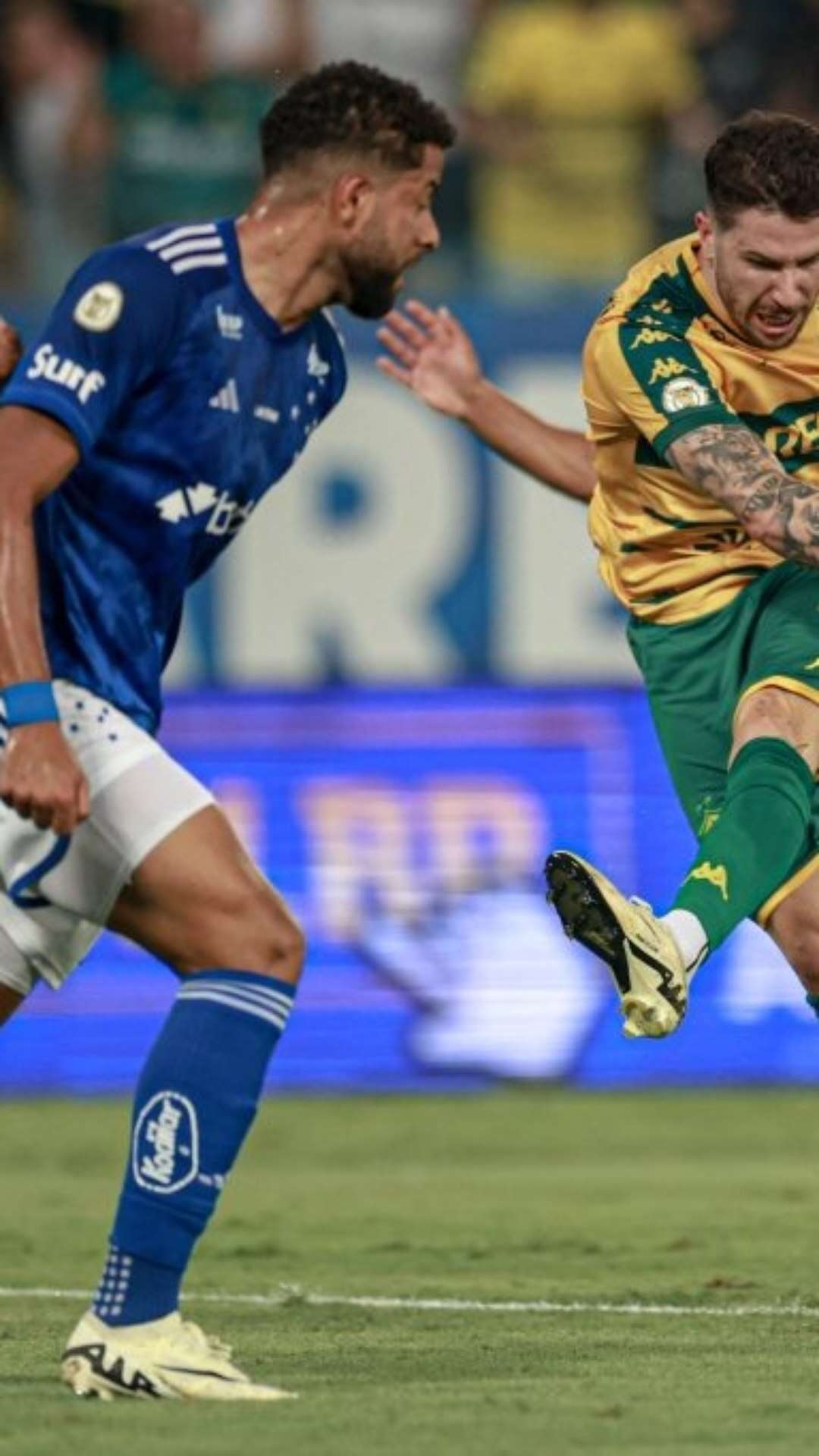 Cuiabá e Cruzeiro desperdiçam chances e só empatam no duelo pelo Brasileiro