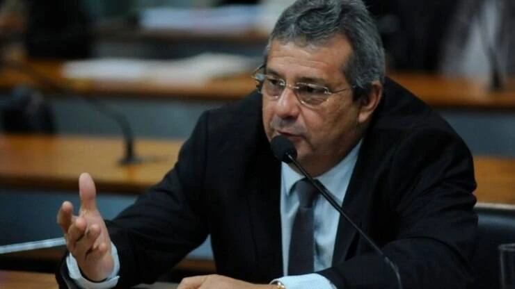 Ex-deputado Abel Mesquita é alvo de operação contra fraudes na Saúde de Roraima