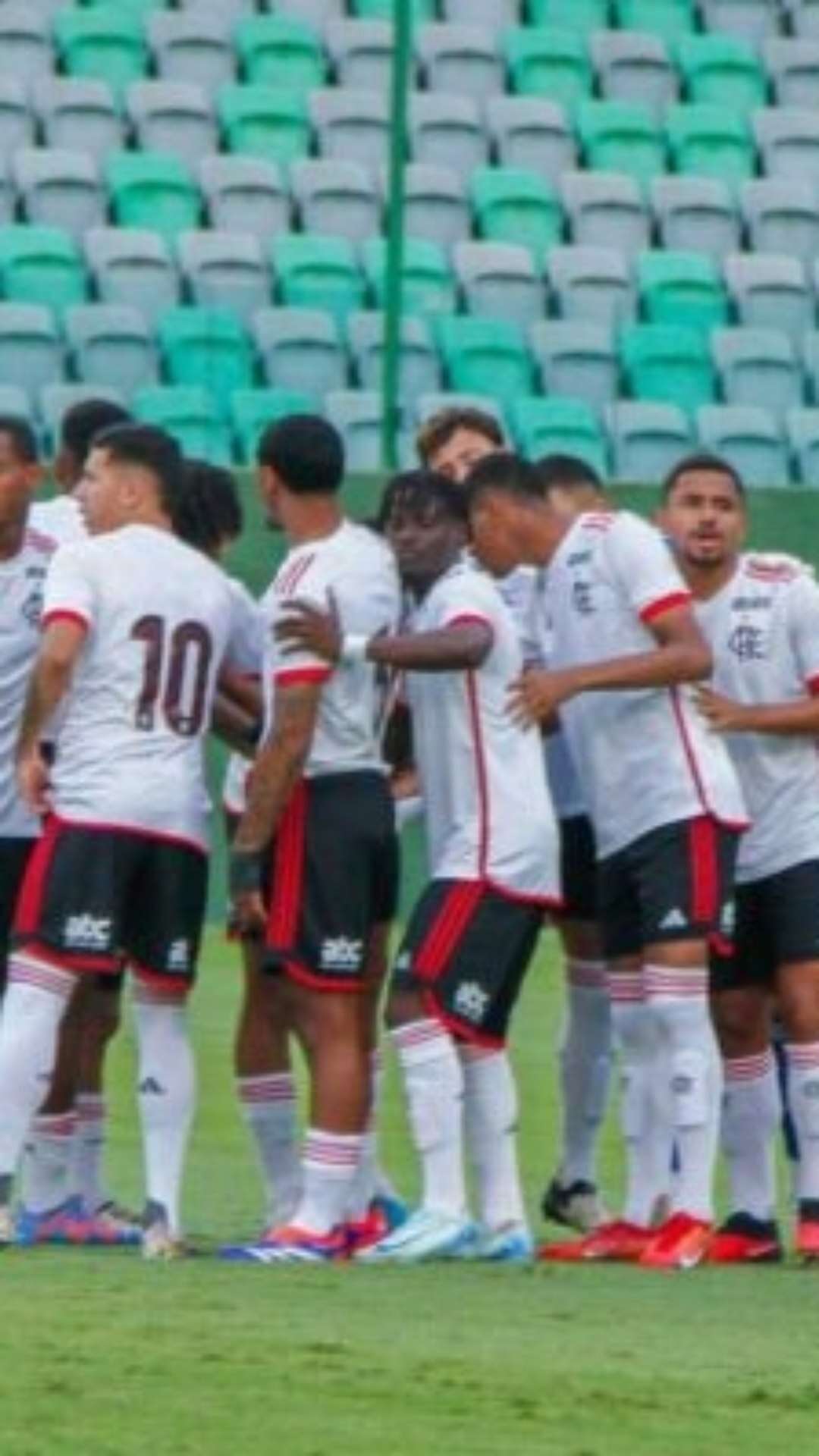 Goiás bate Flamengo e abre vantagem nas oitavas da Copa do Brasil Sub-20