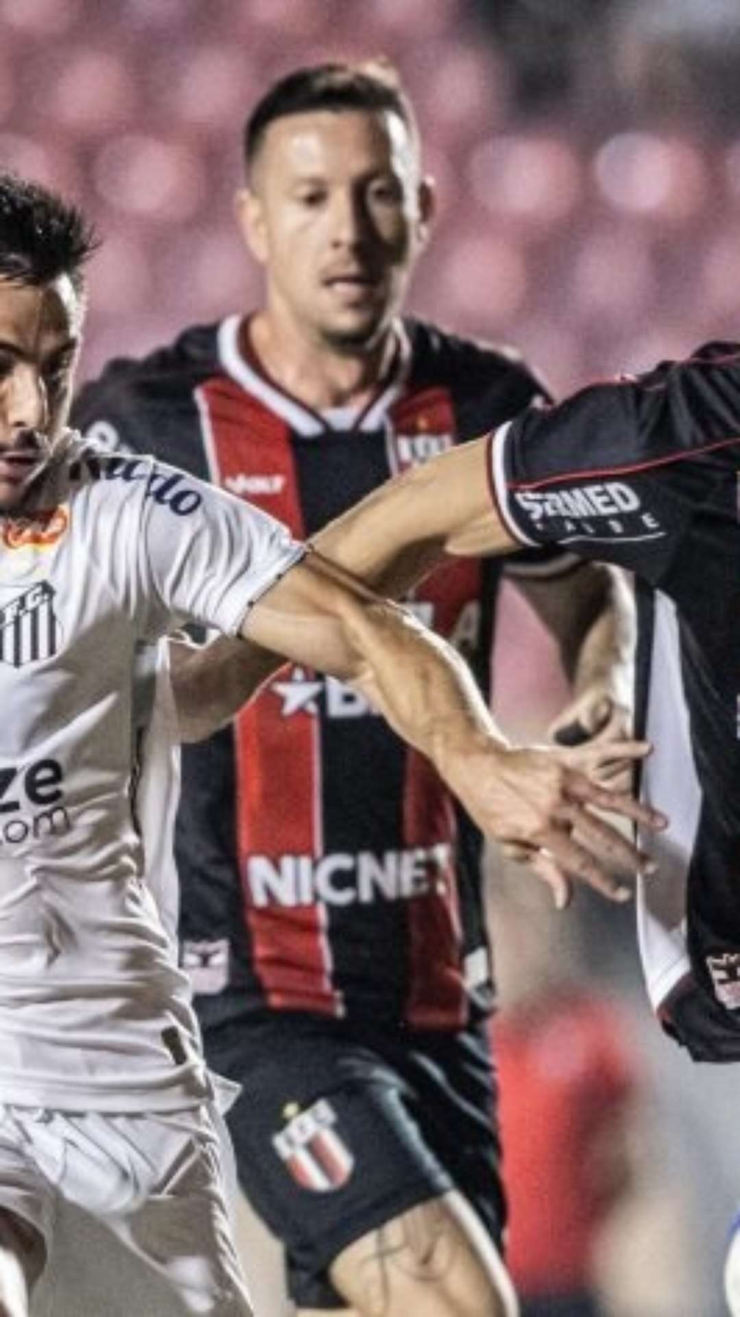 Santos é derrotado pelo Botafogo-SP e liga sinal de alerta