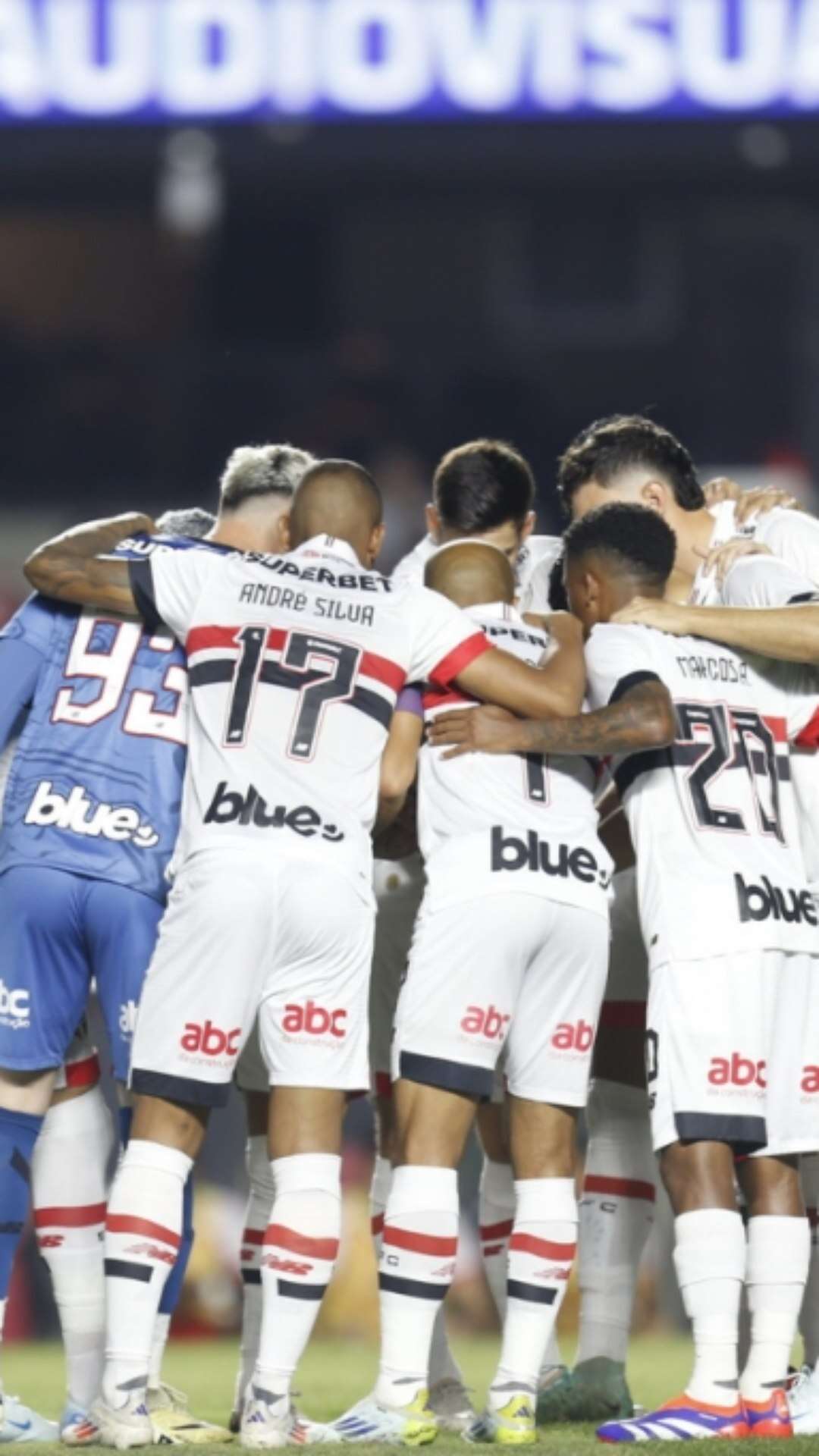 São Paulo segue no G6 do Brasileirão mesmo após derrota para o Inter; veja as estatísticas