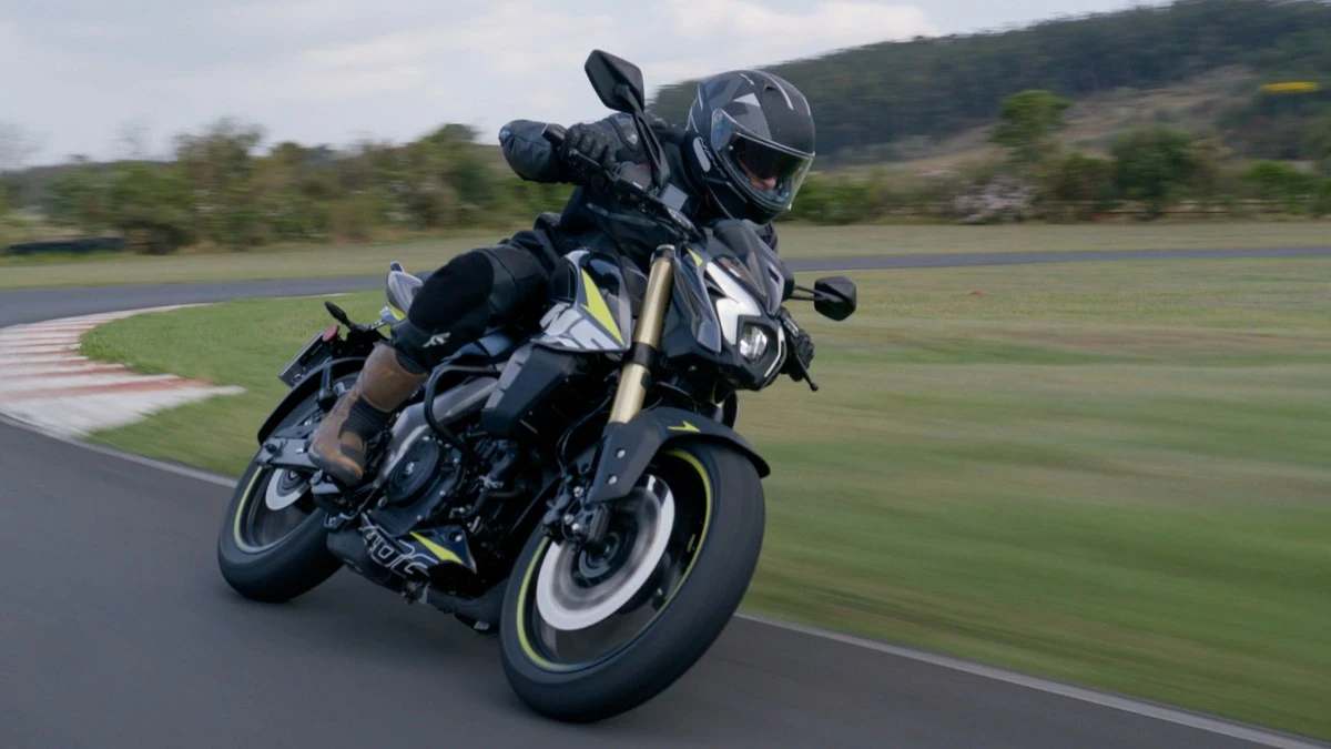 Bajaj assume KTM e Husqvarna no Brasil e terá fábrica em Manaus