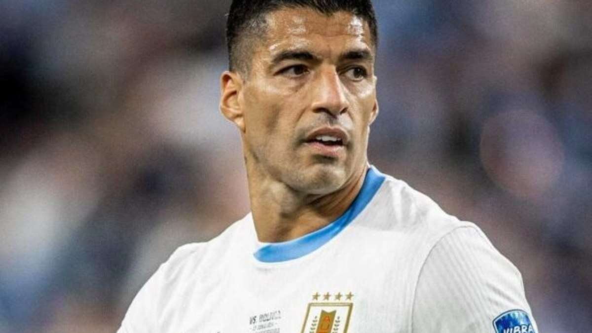 Suárez anuncia aposentadoria da seleção do Uruguai: 