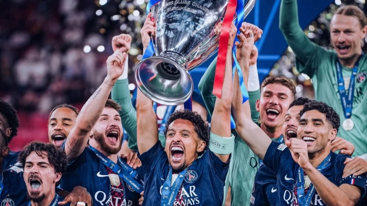 Guerra por presidência coloca craques do PSG na mira do Real