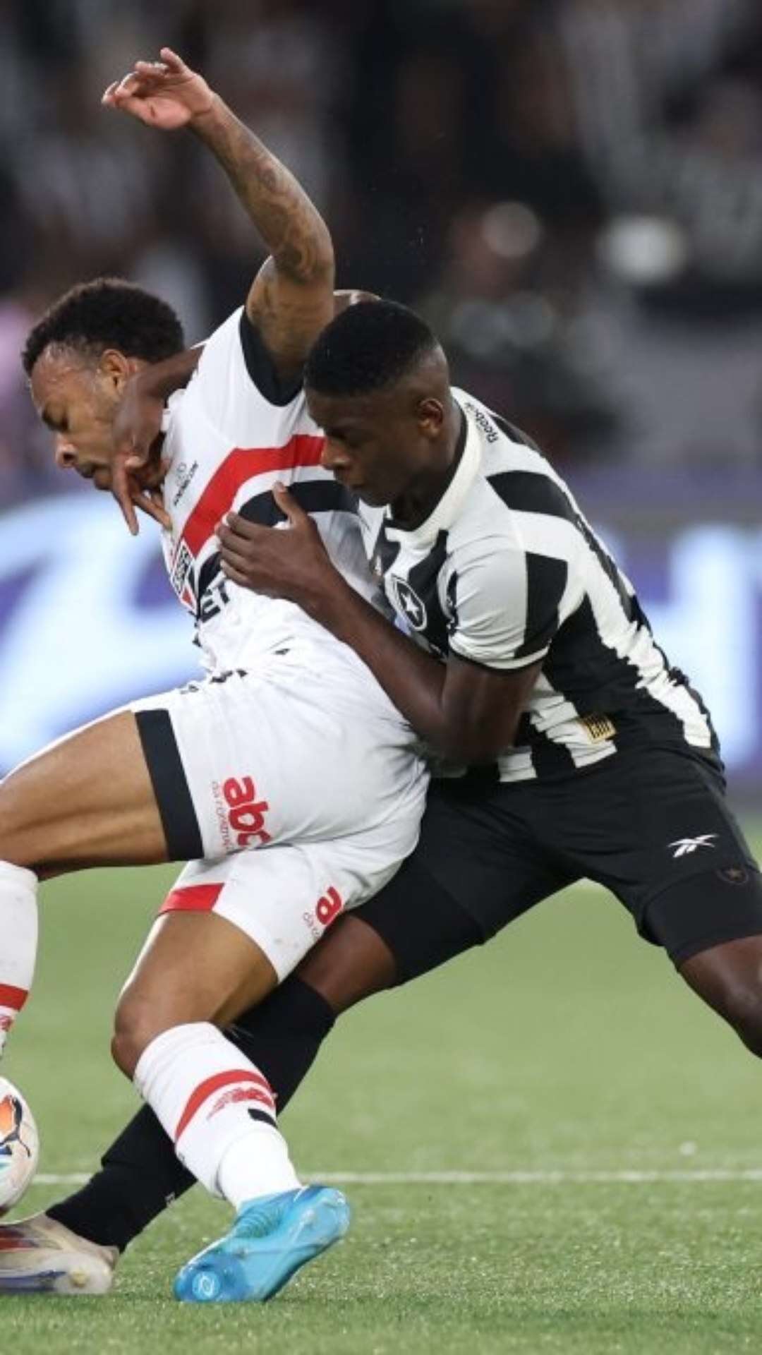 Atuações ENM: Vitinho é o melhor do Botafogo em empate sem gols contra o São Paulo; veja as notas