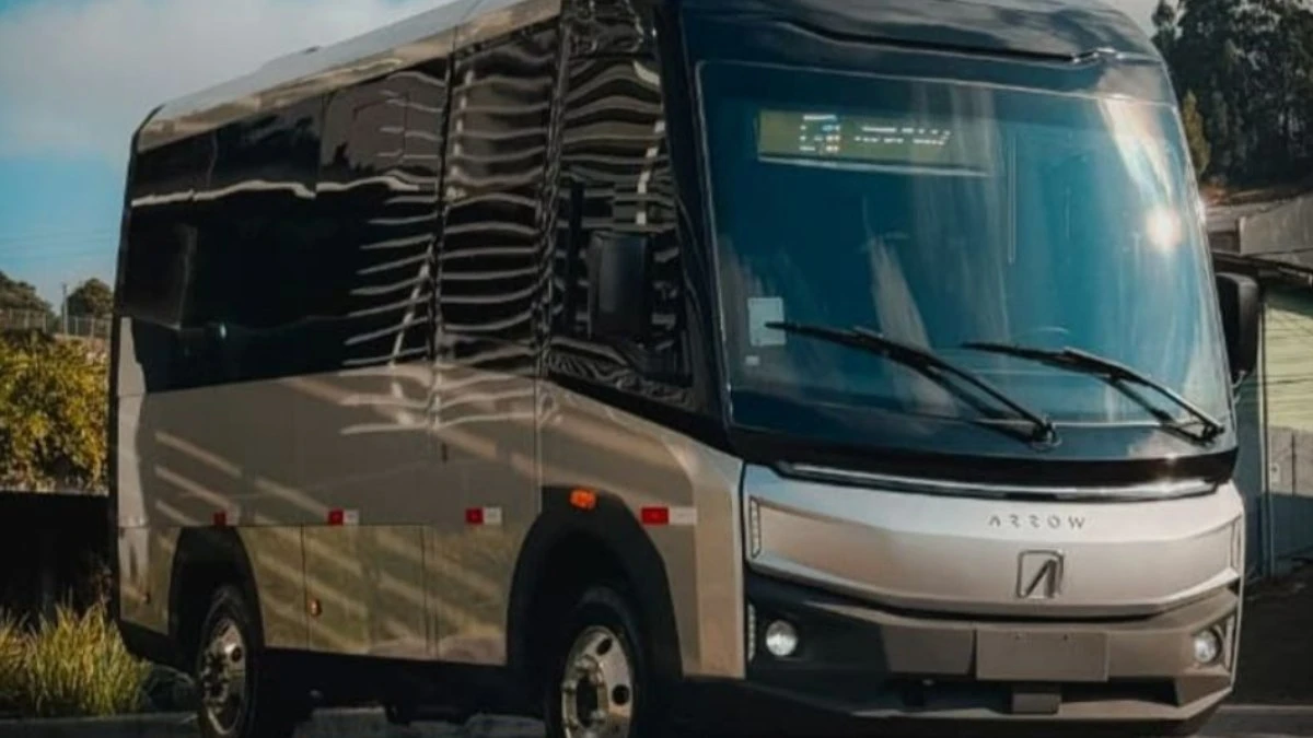 Arrow Mobility amplia linha de veículos com novo
micro-onibus