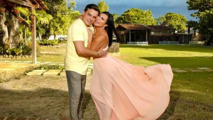 Gretchen se casa hoje sem a presença dos sete filhos: 