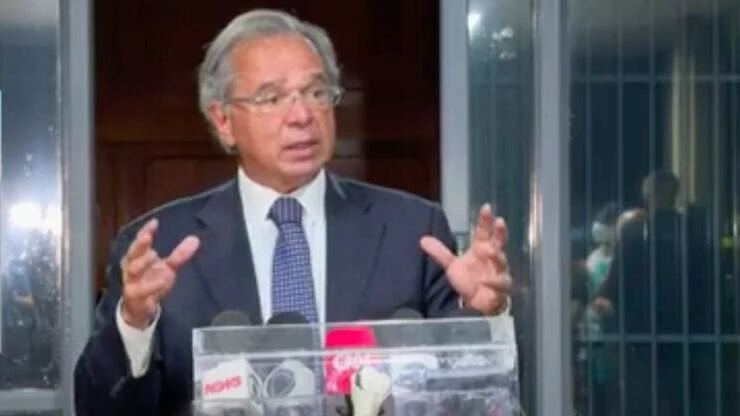 Governo muda formulário do eSocial e lança revisão de normas trabalhistas