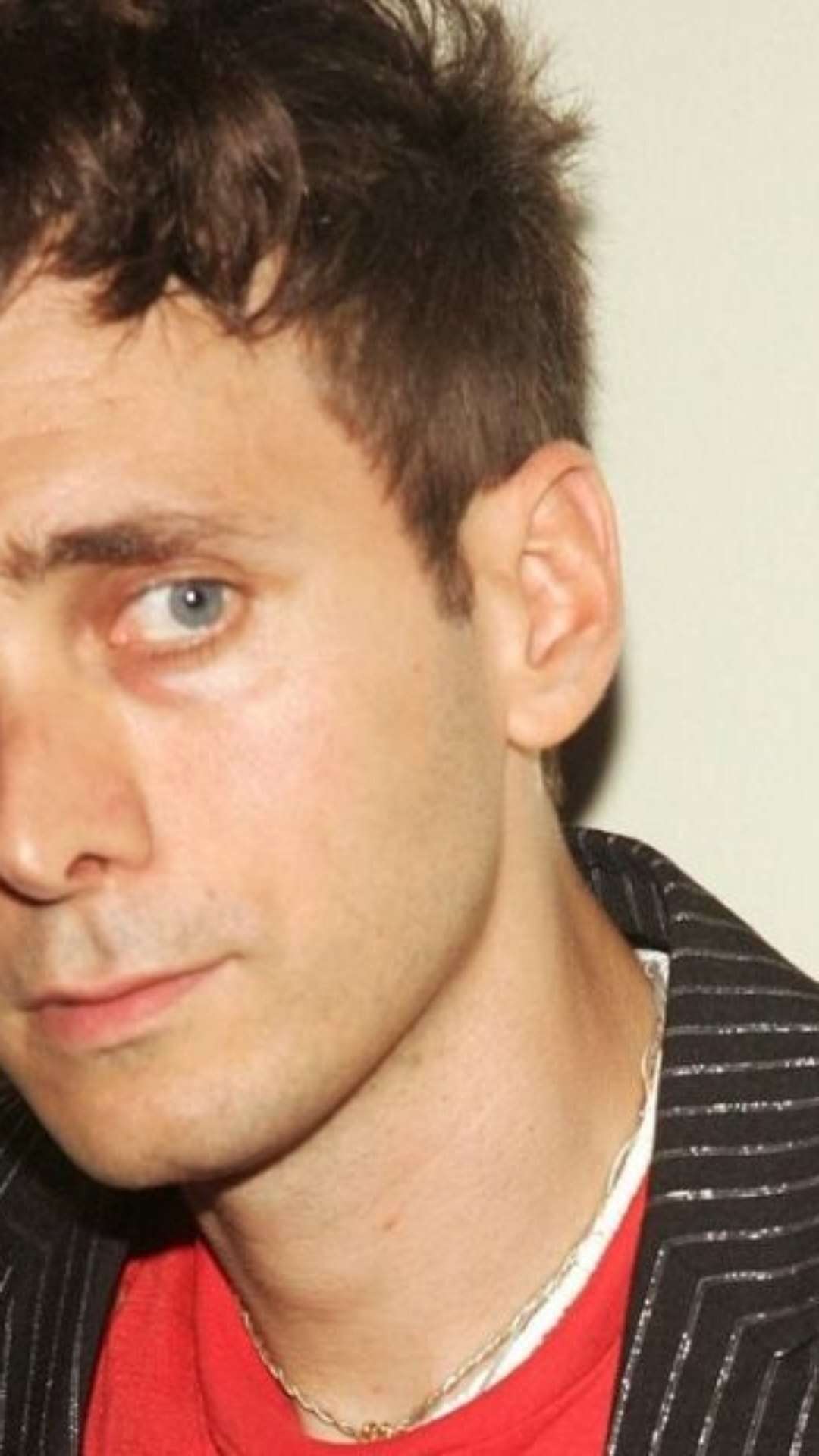 Após quase sete anos, Hedi Slimane deixa a Celine; substituto é anunciado