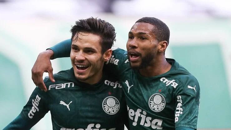 Palmeiras faz 3 a 0 no Atlético-MG e deixa boa imagem para o novo treinador