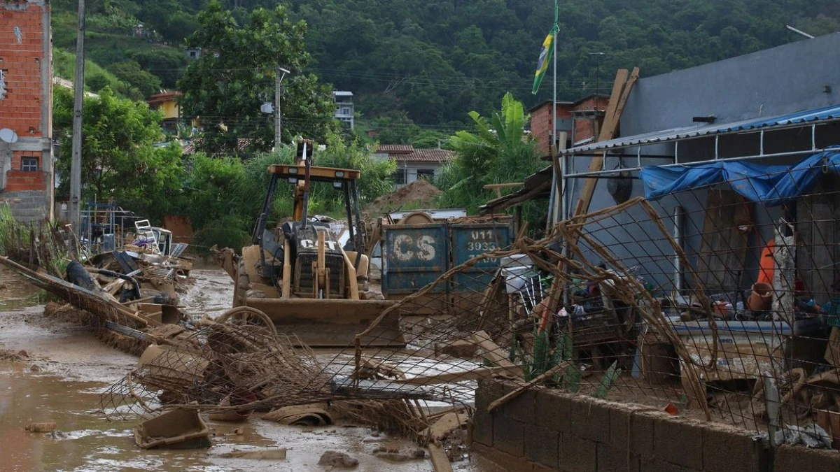 Prefeitura de SP investe menos de 20% de orçamento para áreas de risco