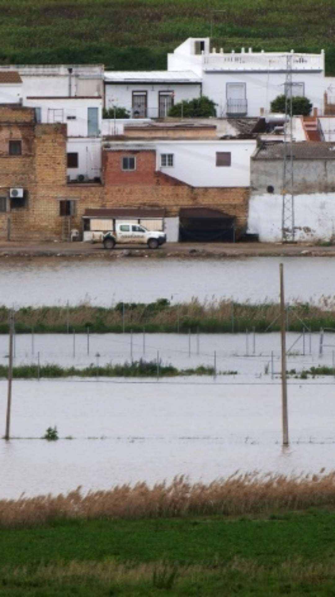 Cidade espanhola de Ávila em estado de emergência por chuvas e inundações