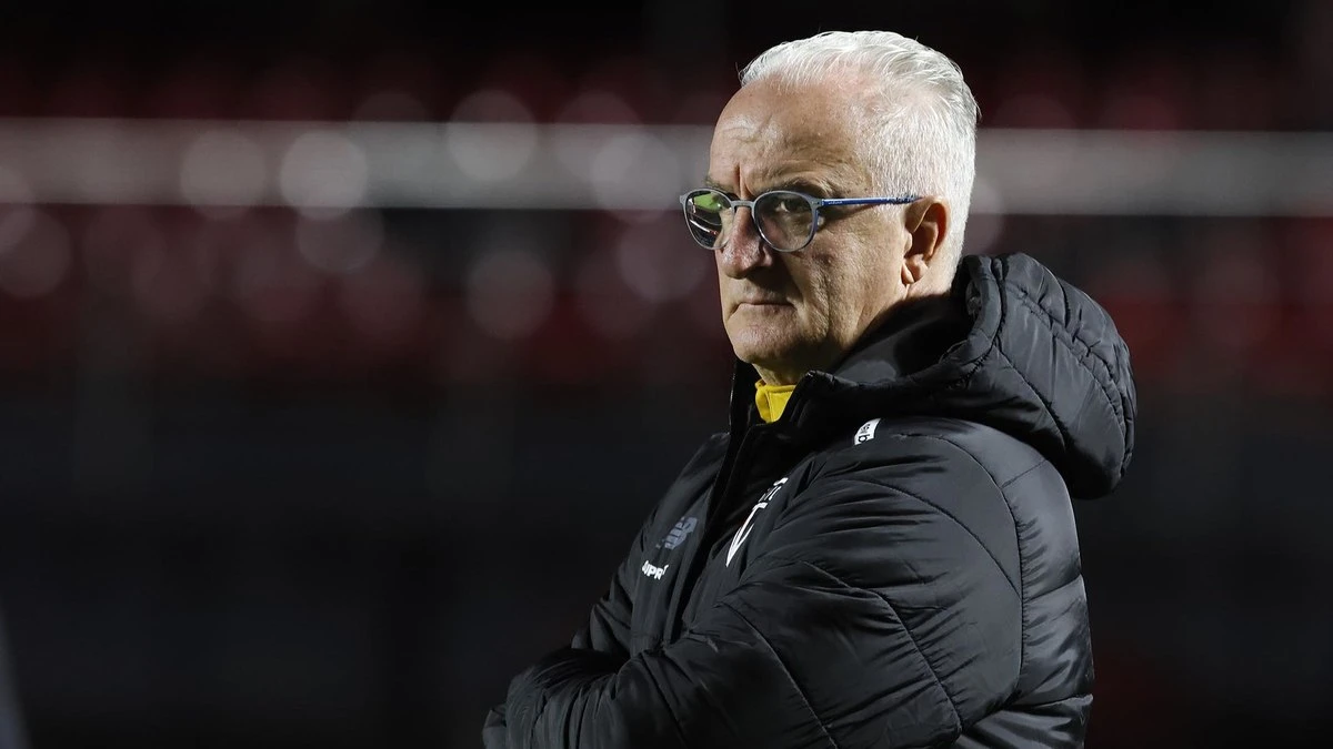 Dorival explica titularidade de Dória após falha contra o Flu