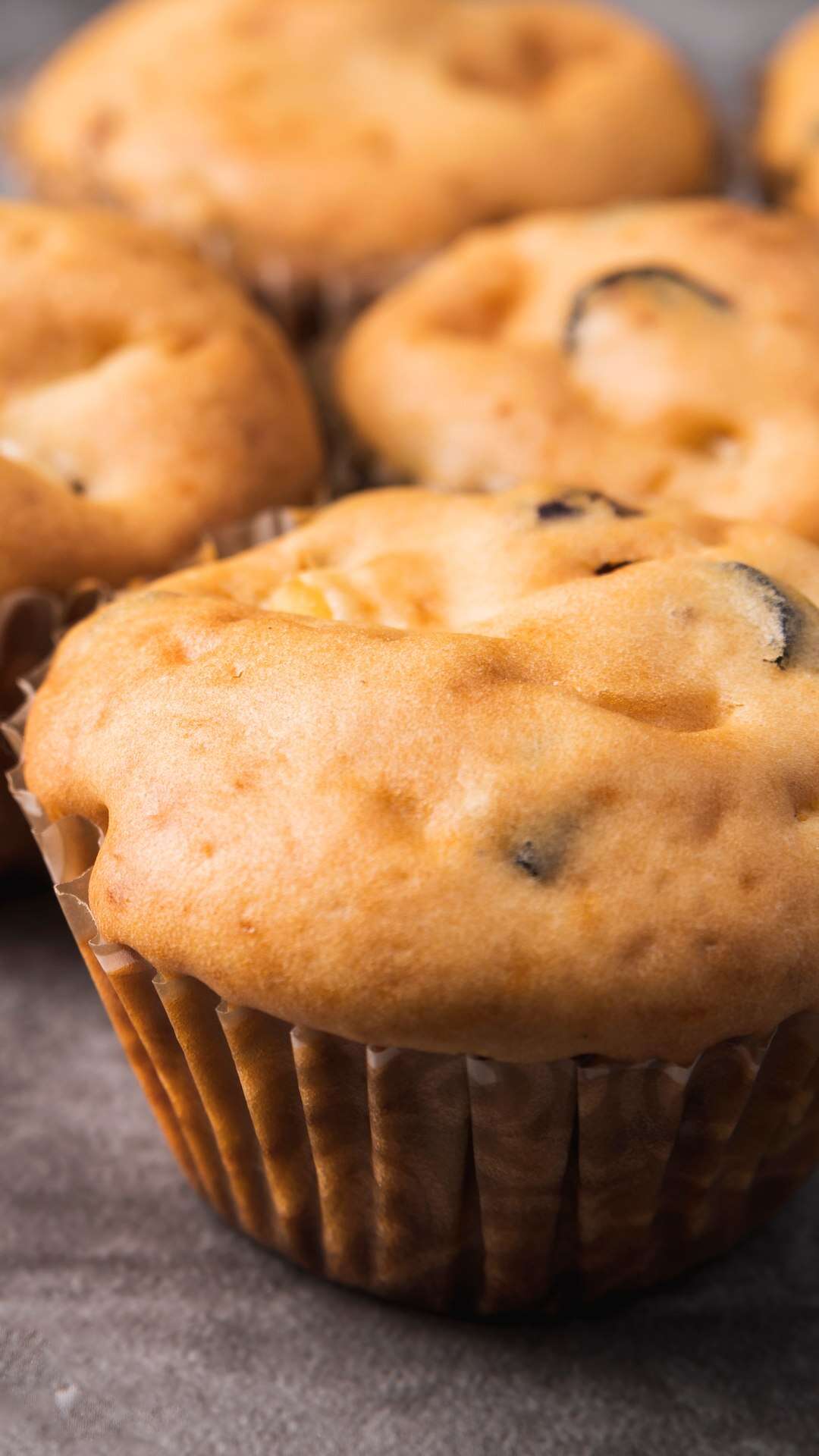 Muffin salgado de abobrinha e queijo