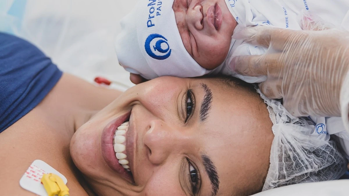 Rita Carreira exalta autoestima e maternidade real: 