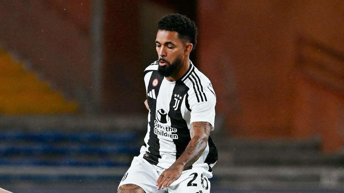 Douglas Luiz, da Juventus, sofre assalto milionário em sua
casa na Itália